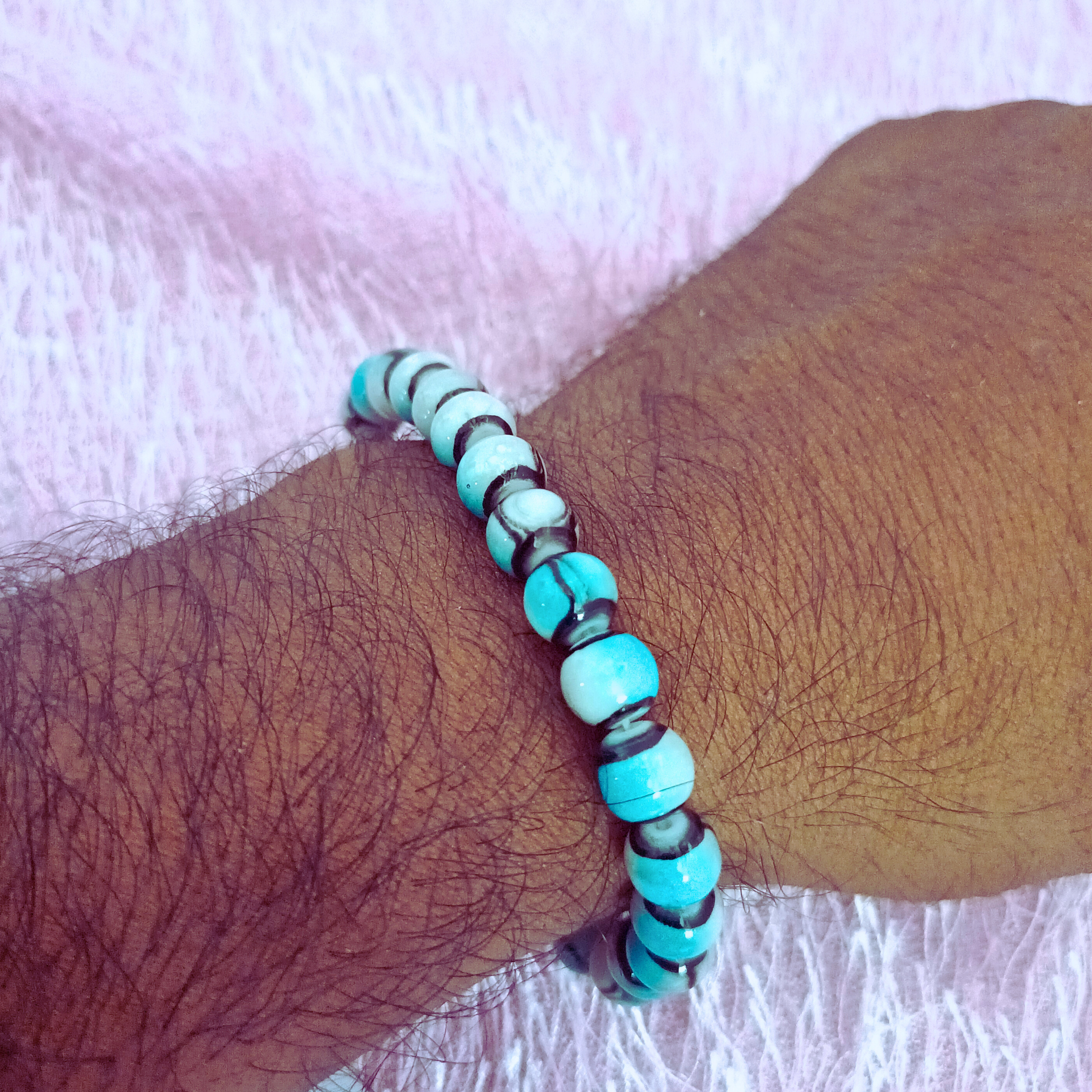 Turquoise Beaded Bracelet – Unisex Elegance